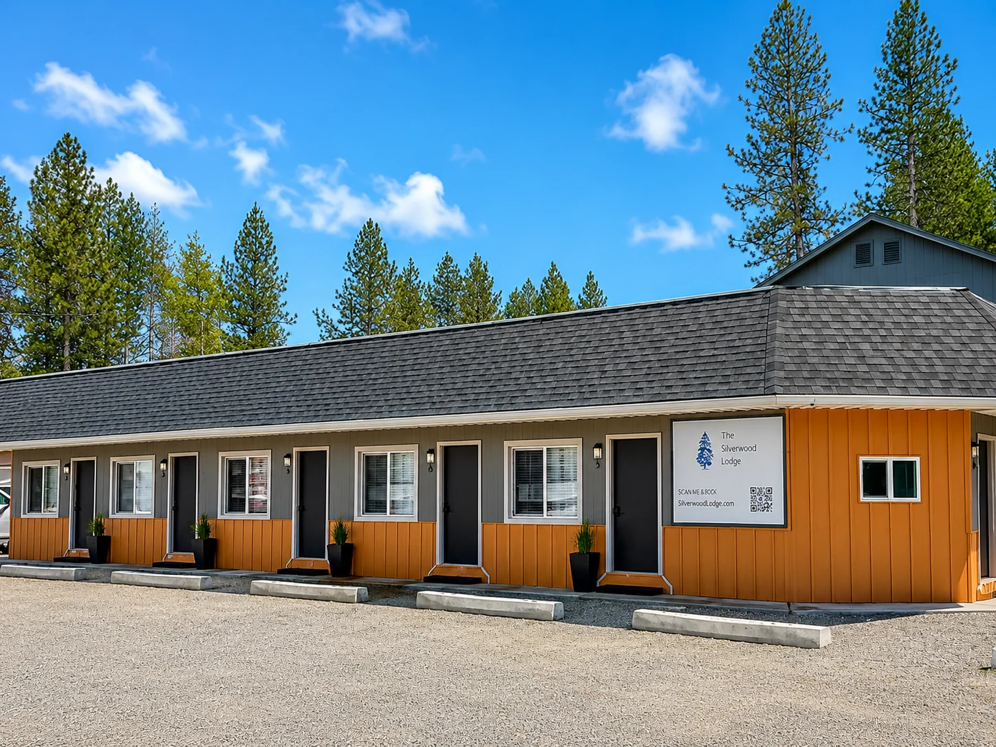 Silverwood Lodge exterior in Athol Idaho